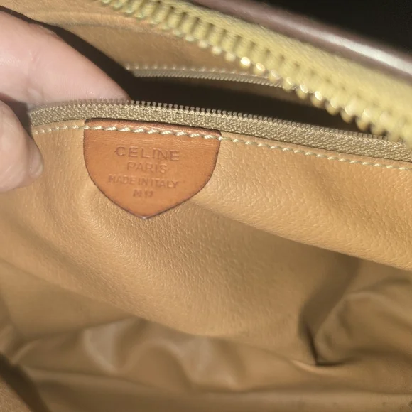 Clean Authentic Vintage Celine Brown Leather Macadam Crossbody - Picture 9 of 11